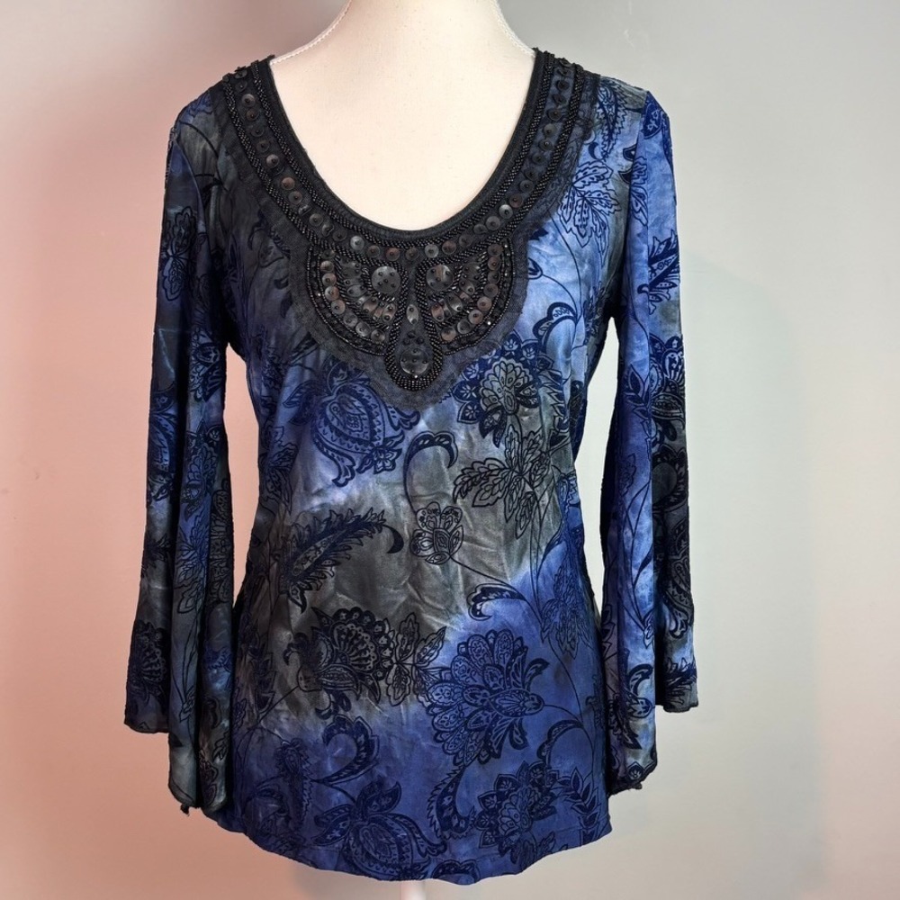 Dressbarn Women Blue Flared Sleeve Beaded Burnout Velvet whimsigoth witchy top M